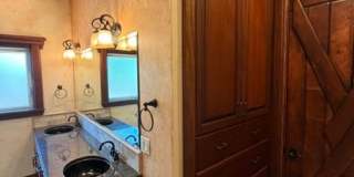 Luxury One-Bedroom Casita Gallery 14