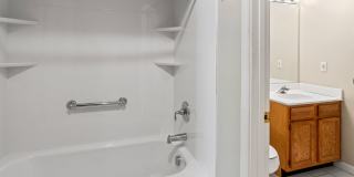 Beautiful Two Bedroom, Two Bathroom Condo Gallery 14