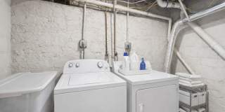 Bright 2 bed 1.5 bath available 6/13 with private patio Gallery 16