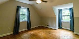 326 Lincoln Ave Gallery 20