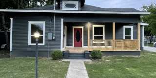 1005 Ave I Gallery 1