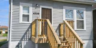 Remodeled two bedroom gem! Gallery 11