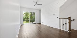 211 Bass Street SW Gallery 6