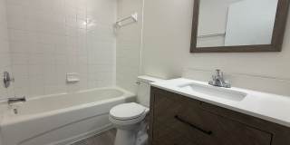 3 BEDROOM 2.5 BATHROOM in Waterside Community!! Gallery 12