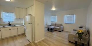 238 3/4 E. 51st St. Gallery 13