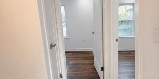 87 MERSELES ST Gallery 25