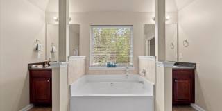 2017 Willhaven Drive Gallery 25