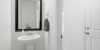 4742 Pico Pico Gallery 8