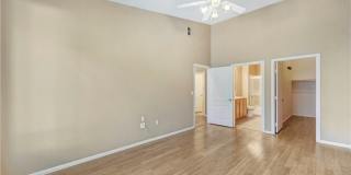 2305 W Horizon Ridge Parkway Gallery 22
