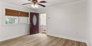 6130 ORLEANS Avenue Gallery 3