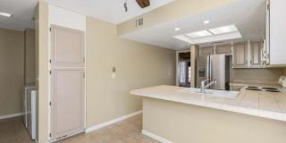 Nice Scottsdale Home 2 bedrooms 2 baths! Gallery 8