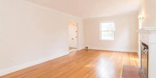 1667 PRIMROSE Road NW Gallery 18