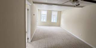 5 Alden St Gallery 2
