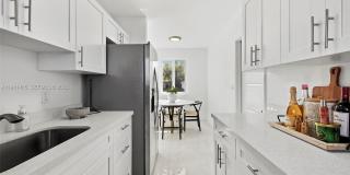 10750 SW 43rd Ln Gallery 1