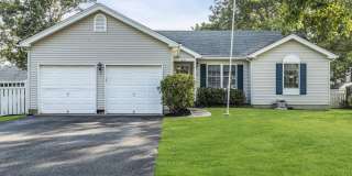 220 Middie Lane Gallery 1