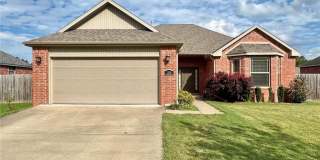 1230  S Blue Willow  AVE Gallery 1