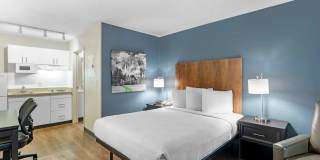 Miami - Airport - Blue Lagoon Gallery 11