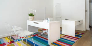 River Oaks Gallery 96