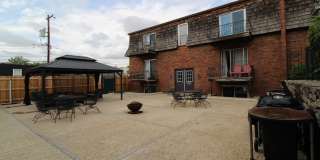 May FREE On This 2 Bedroom 1 Bath Apartment In The West Plaza Area Gallery 19