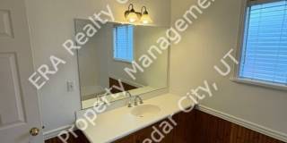 Move-In Discount!!!!  3 bed 2 bath Single Family Home Gallery 21