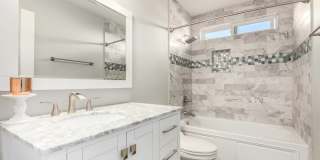 Fantastic Chandler Home Without Carpet! Gallery 19