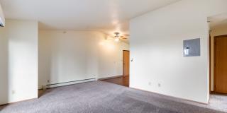 Oakland Pointe Gallery 25