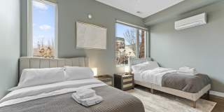 2437 W Jackson Boulevard Gallery 24