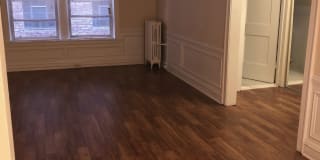 2322 Commonwealth Gallery 24