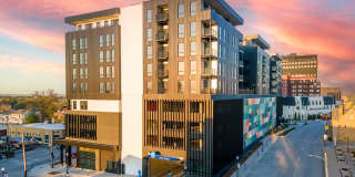 37 West Farnam Gallery 1