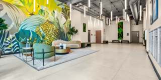 555 Boulevard Gallery 60