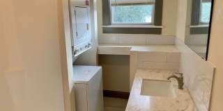 CHARMING AND UPDATED 2 BEDROOM 1 BATH Gallery 9
