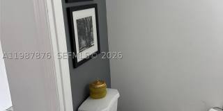 2050 NE 140th St Gallery 8