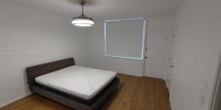 10210 Collins Ave Gallery 12