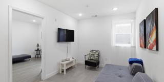 925-29 N BROAD Street Gallery 1