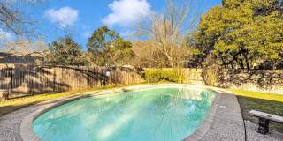 Beautiful home available in Castle Hills! Gallery 30