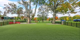 Ashbridge Gallery 38