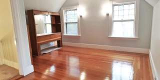 37 Stratford St. Gallery 8