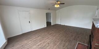 Charming 3 Bedroom, 1 Bath Near Down Town! Gallery 12