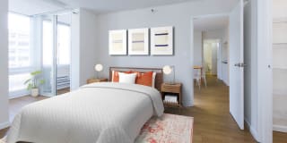 SoMa Square Gallery 77