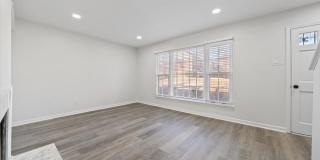 5432 GATEHOUSE Dr Gallery 8