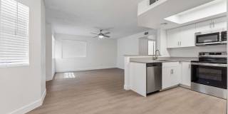 Brook Creek Apartments Gallery 16