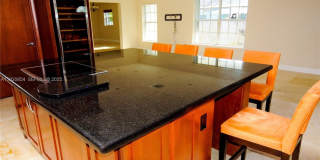 6384 SW 31st St Gallery 9