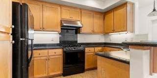 Spacious 3-Bedroom Dublin Townhome with Private Balcony & Fireplace Gallery 11