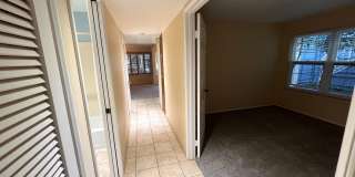 Mission Beach, 2 bedroom, 2 bathroom, with New Carpet, Parking, Laundry, Patio (807 Nantasket Ct. #A) Gallery 23