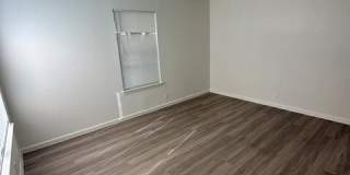 6005 South 1st Street Gallery 2
