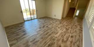 Beautiful 4 bed/3 bath home located in Summerlin Gallery 16
