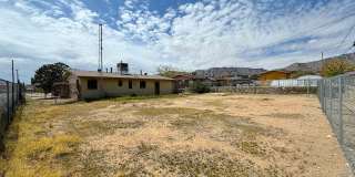 Northeast El Paso 3 Bed Refrig A/C Gallery 20