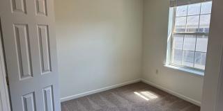 Maverick Apartments! Gallery 49