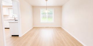 Beautifully Updated West Linn Home Near West Linn High School Gallery 13
