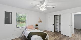 Location, space, and style come together in this beautifully remodeled home located practically on the University of Central Oklahoma campus! Gallery 12